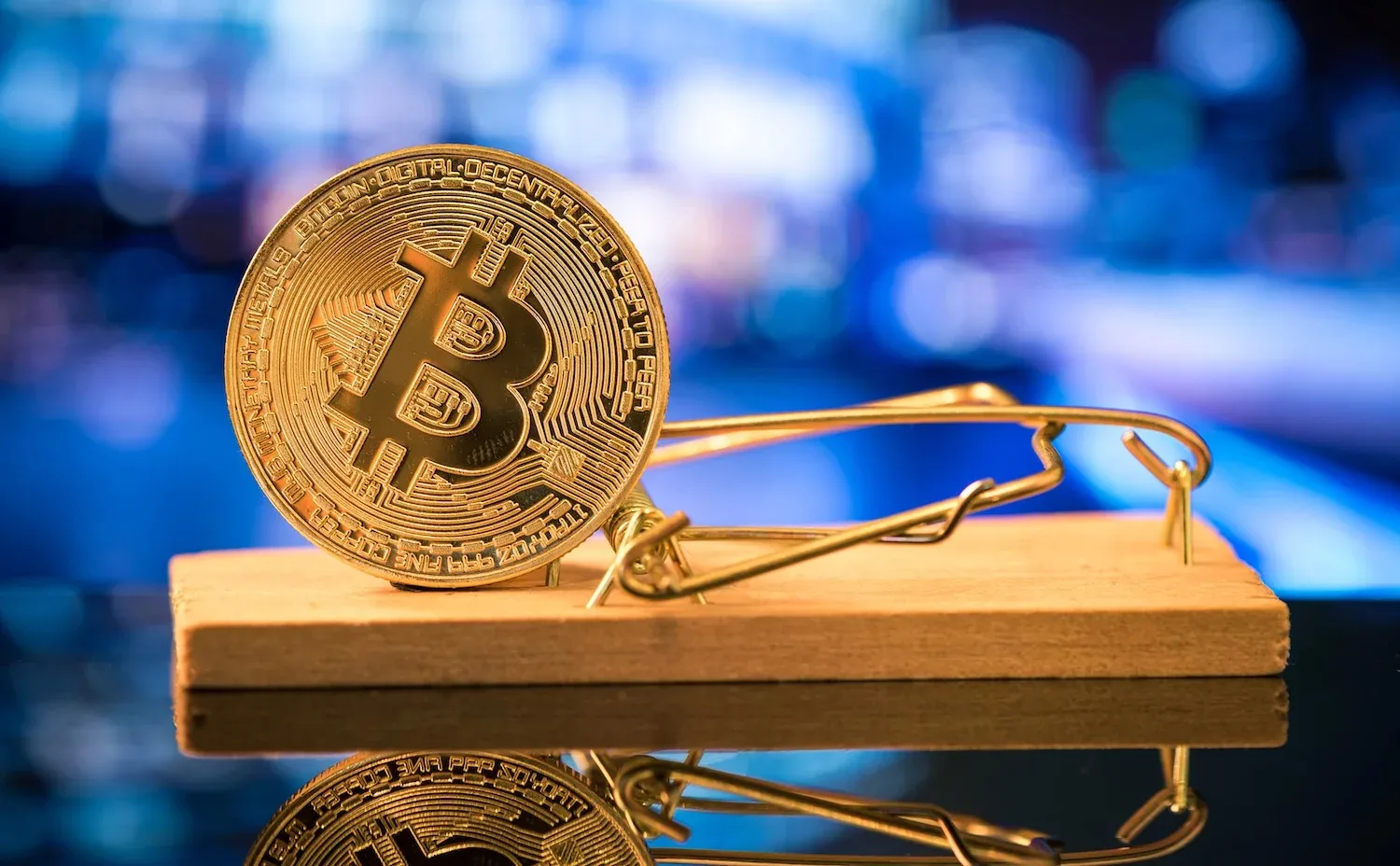Bull Trap-Bẫy tăng giá trong Downtrend của Bitcoin